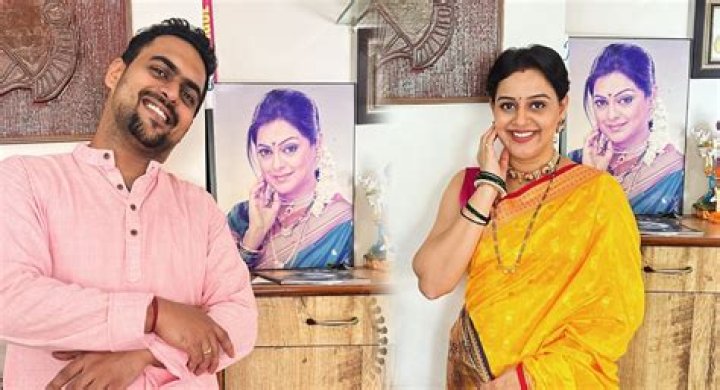 Ashwini Ekbote Biography, Age, Height, Husband, Net Worth, Family