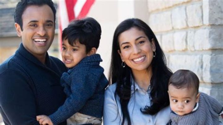 Charles Andrew Howell III Biography, Age, Height, Wife, Net Worth and Family