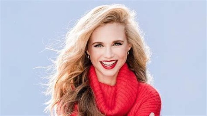 Fiona Gubelmann Biography, Age, Height, Husband, Net Worth, Family