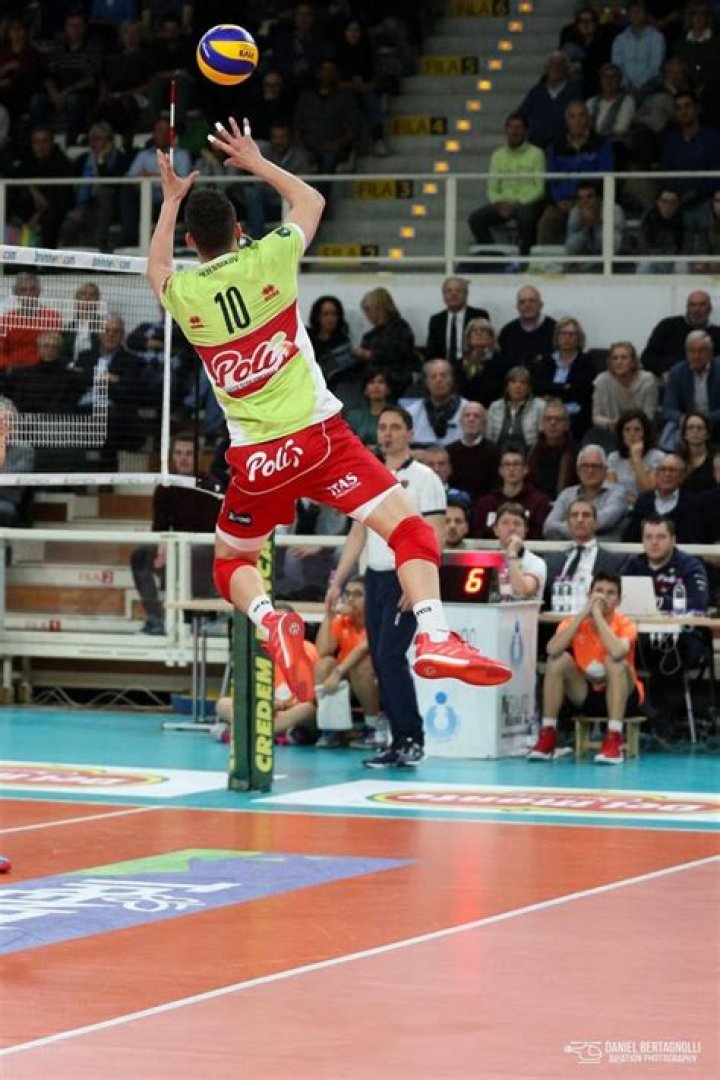 Jenia Grebennikov Biography, Age, Height, Wife, Net Worth, Family