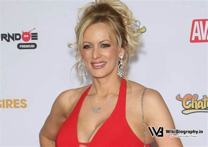 Stormy Daniels Biography, Age, Height, Husband, Net Worth, Family